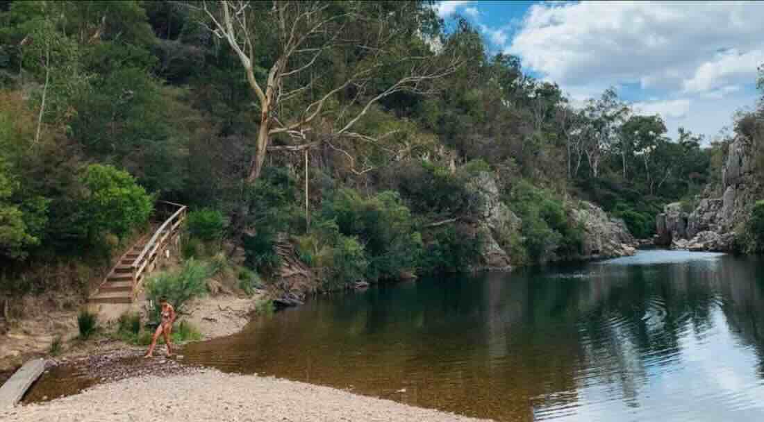 Blue Pool Briagolong,
