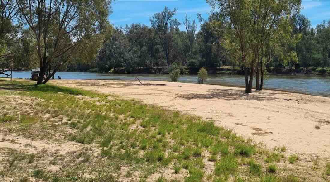 Bourkes Beach No 2, Burramine