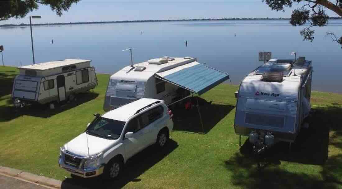 Lake Boga Camp Ground (Caravan Park)