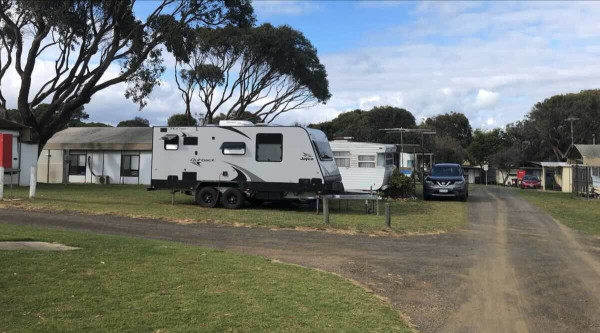 Breamlea Caravan Park, Coastal Camping Near Torquay & Geelong