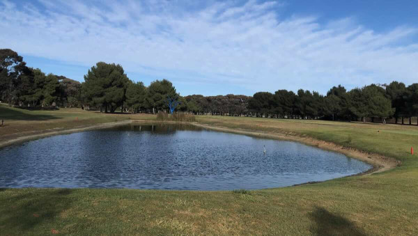 Nhill Golf Club – The Perfect RV Stopover on the Melbourne-Adelaide Route