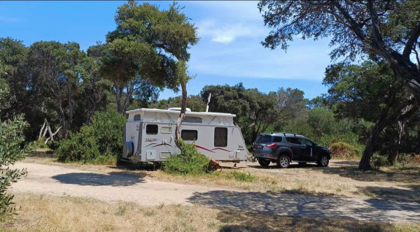C18 Campground, Free Coastal Camping on the Ninety Mile Beach