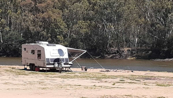 Carter’s Beach Camping, Free Murray River Beach Camp on Ulupna Island