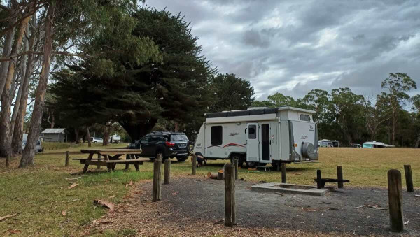 Dartmoor Camping, Free Glenelg River Camp at Fort O’Hare