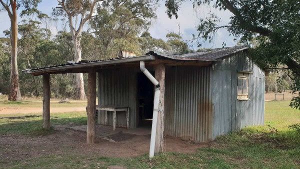 Dogman’s Hut Camping – Remote Alpine National Park 4WD Adventure