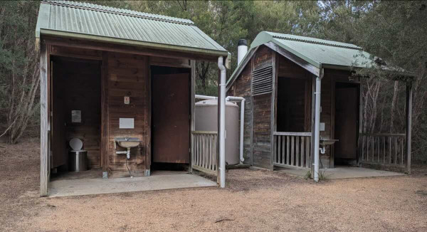 Emu Bight Camping Area, The Lakes National Park