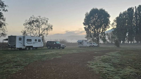 Indi Bridge Free Camping Guide – Upper Murray River, Vic