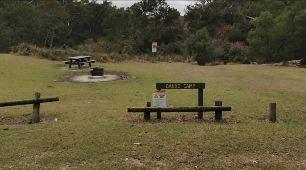 Moleside Canoe Camping Area (Glenelg River) VIC