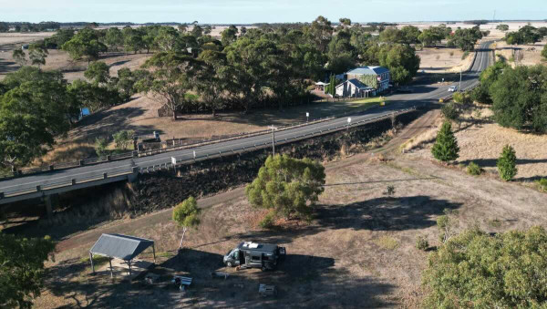 Nuggets Flat Camping, Free Mount Emu Creek Camp at Elephant Bridge