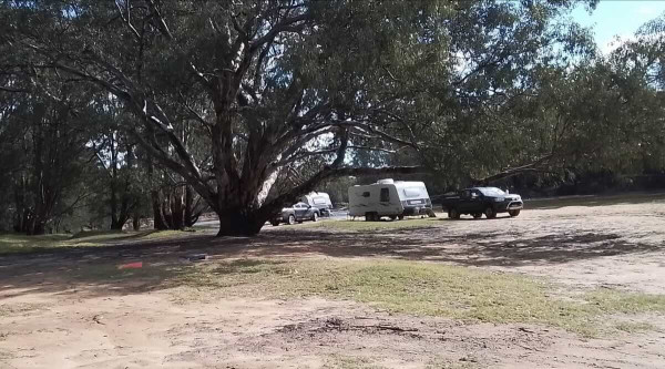 Point Beach Free Camping Ulupna VIC – Murray River Bush Camp