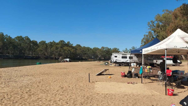 Ulupna Beach Camping, Free Murray River Beach Camp on Ulupna Island