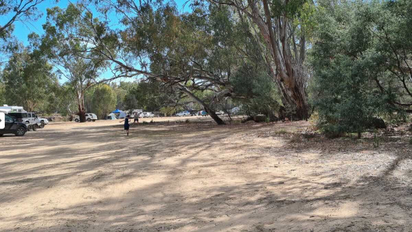 Ulupna Island Camping, Free Murray River Beach Camp Near Strathmerton