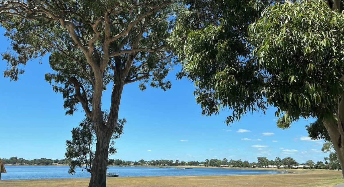 Edenhope Lakeside Tourist Park – Your Escape to Lake Wallace