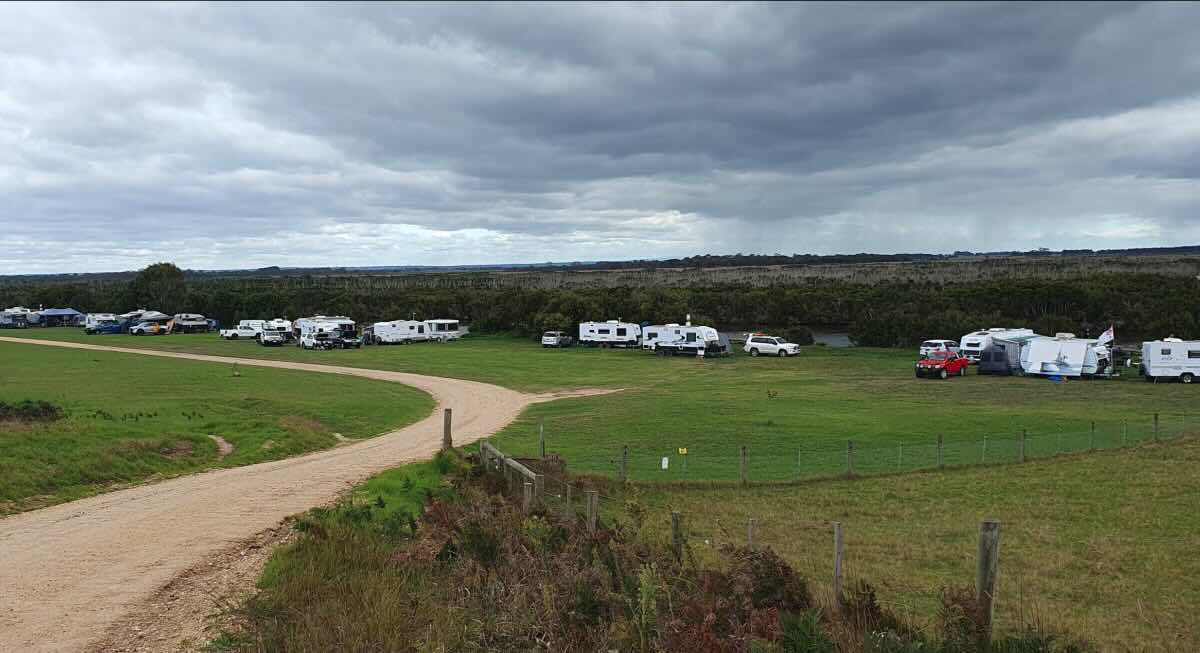 Fishers Riverside Campsite - Perry Bridge VIC