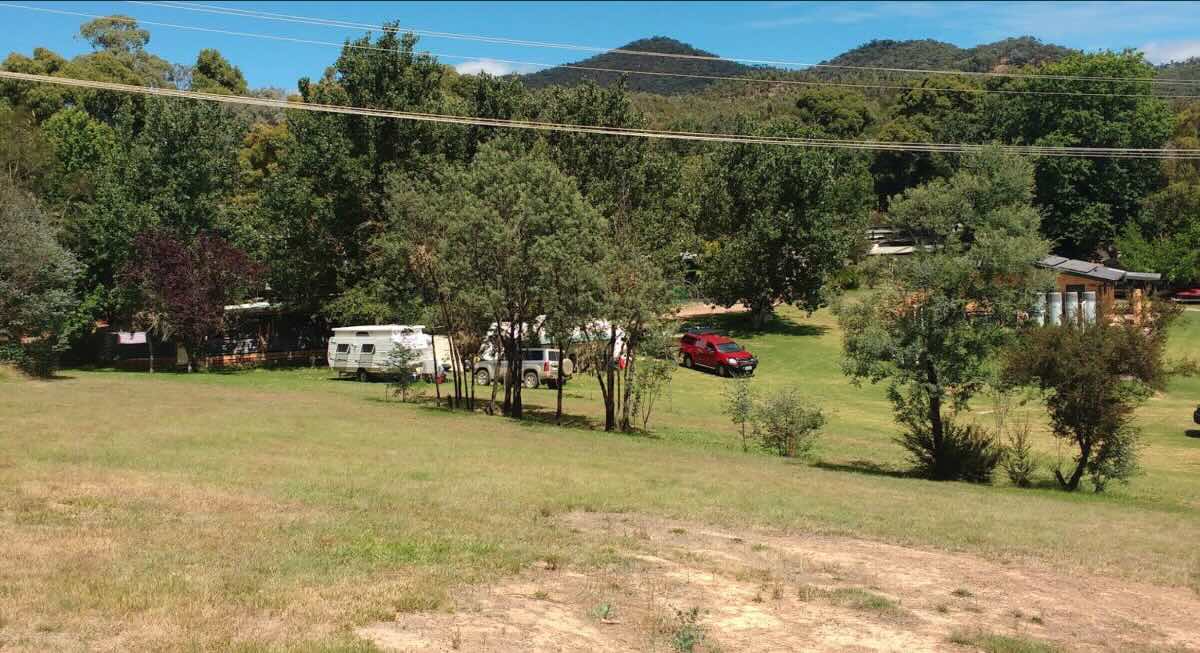 Goughs Bay Caravan Park – The Perfect Lakeside Getaway