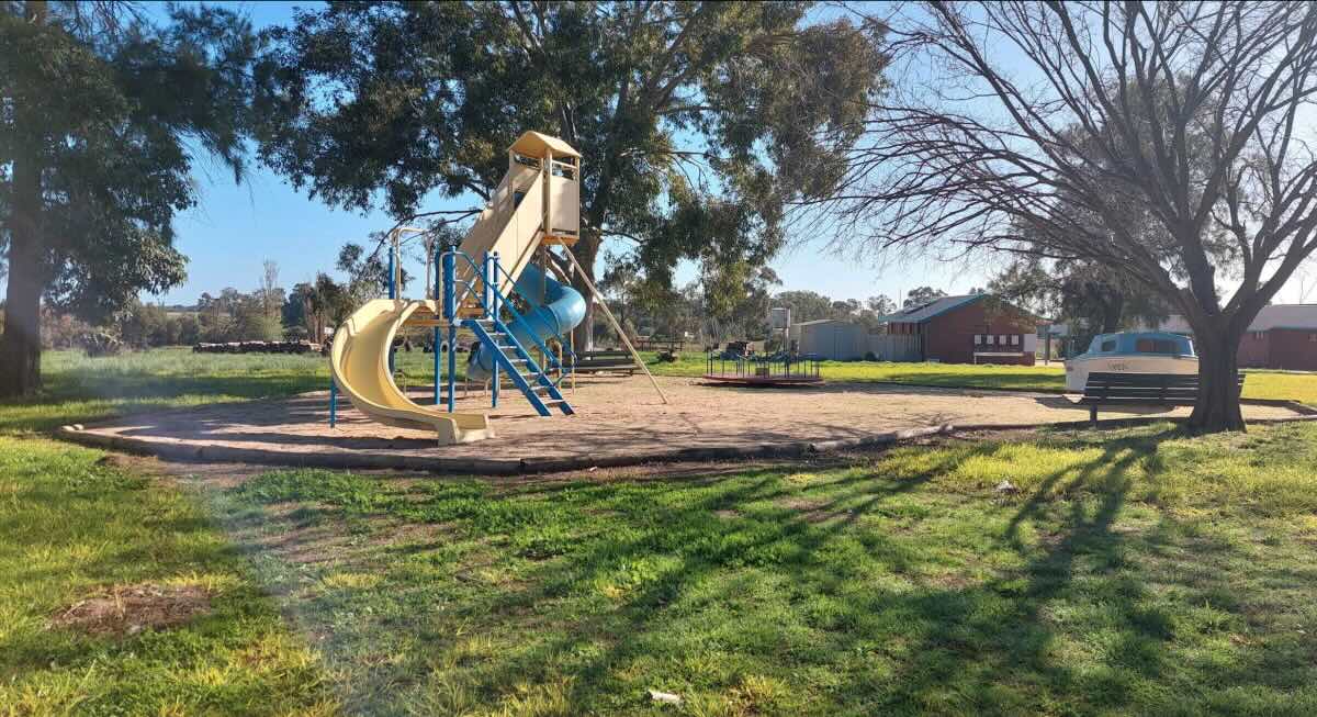 Discover Tranquillity and Space at Hilltop Resort, Swan Hill