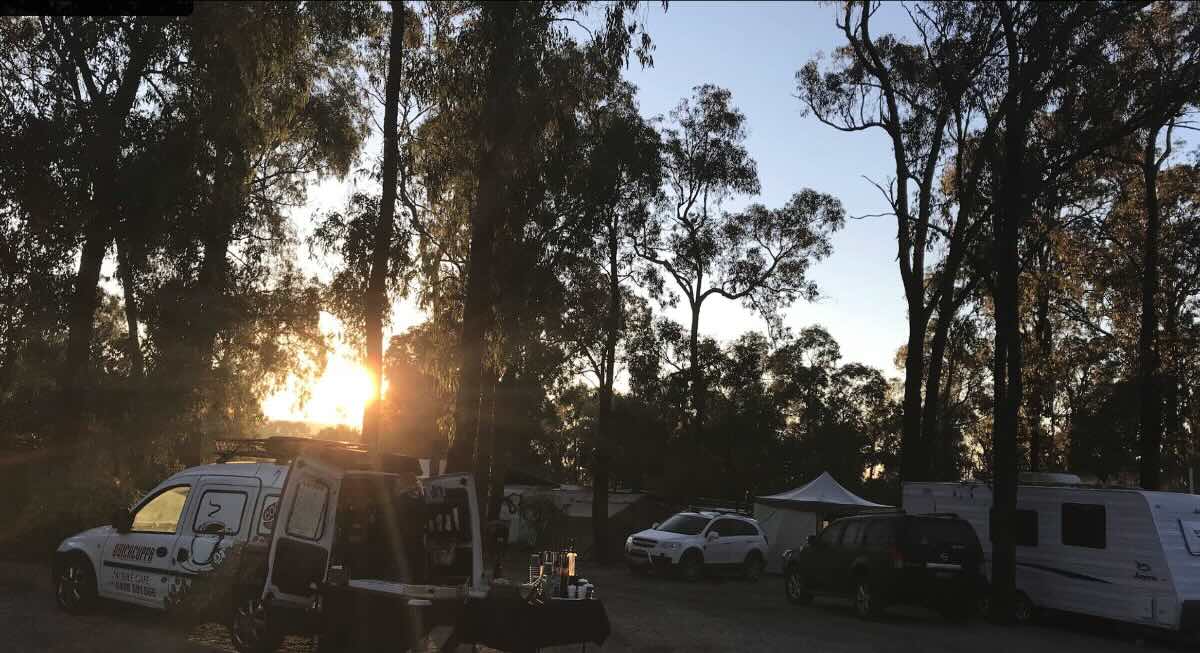 Lake Glenmaggie Holiday Park (Blores Hill Camping Grounds)