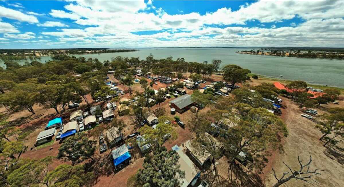 Lake Waranga Caravan Park