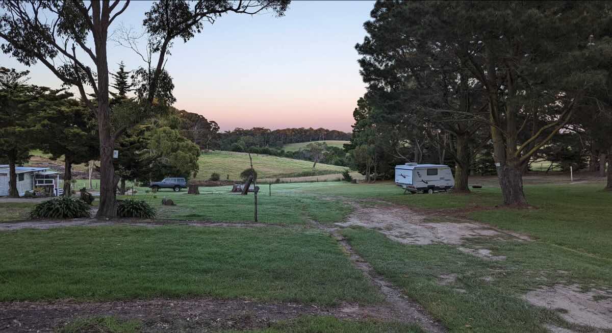 Lakes Caravilla Caravan Park
