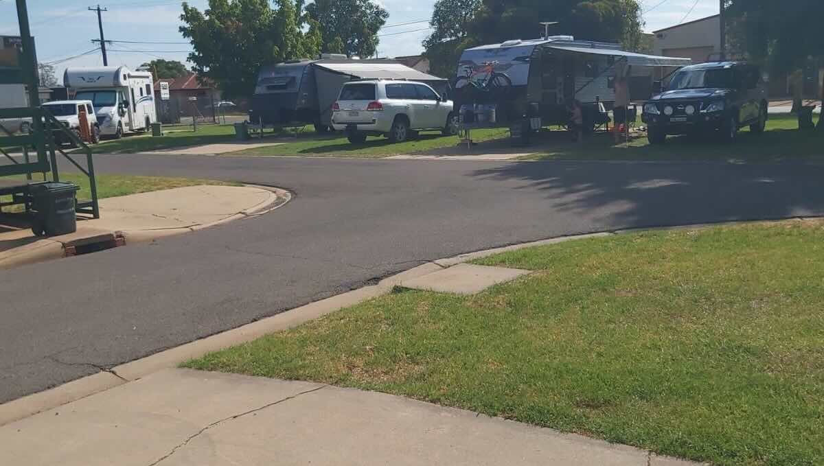 Strayleaves Caravan Park